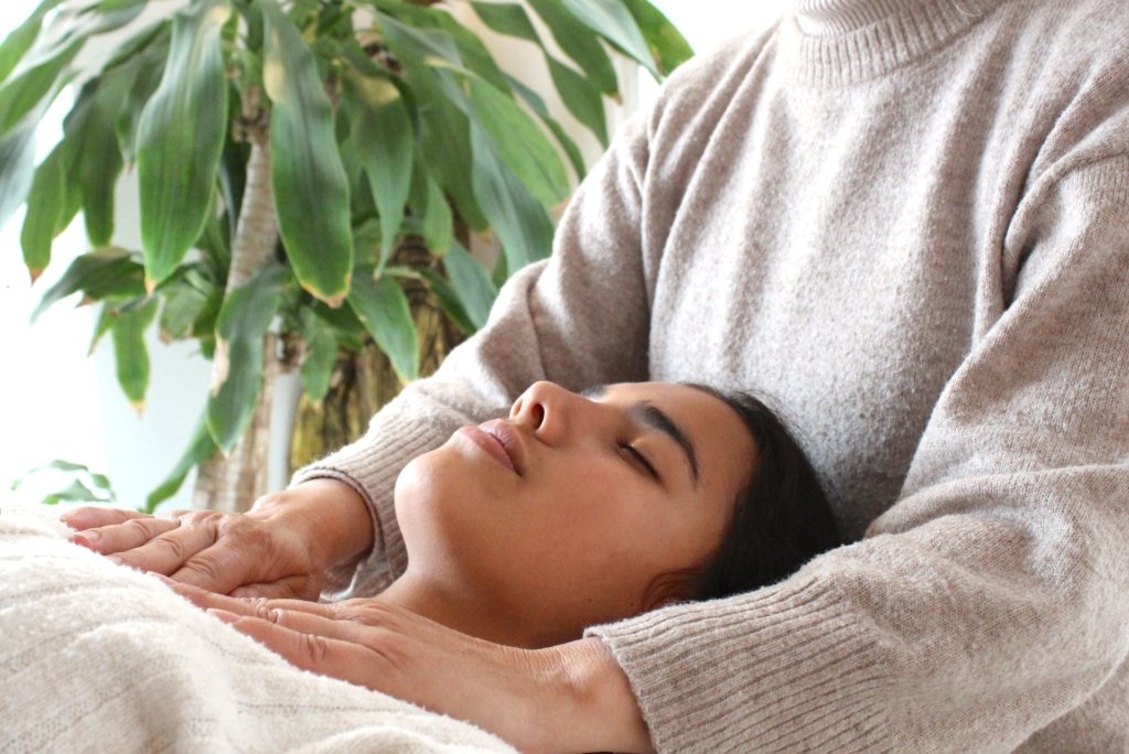 Reiki 1 course-positions-nederlof centrum